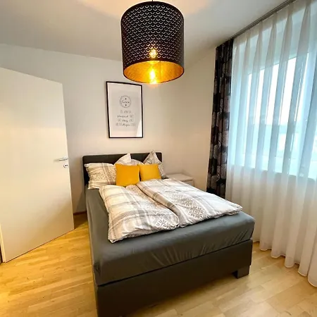 Modernes Cityapartment Mit Murblick Graz